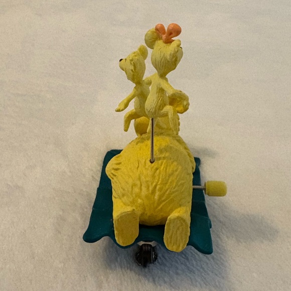 Hallmark Vintage Collectors Series Hop on Pop Keepsake Ornament - Picture 14 of 16